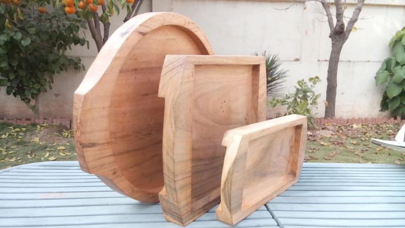 WOODEN TRAYS FOR PLATTERS